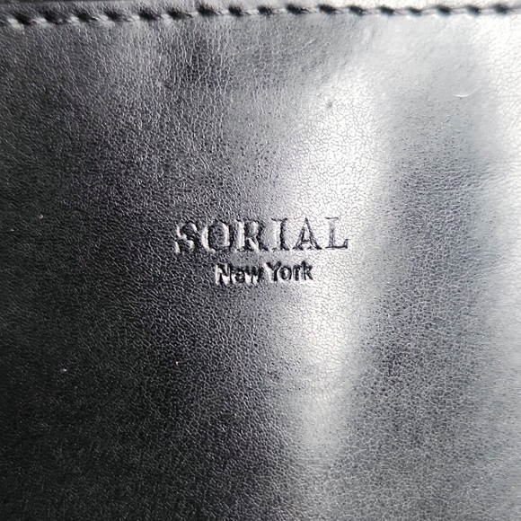 Sorial New York Expandable Shoulder Tote in Black and Gray - Picture 6 of 17